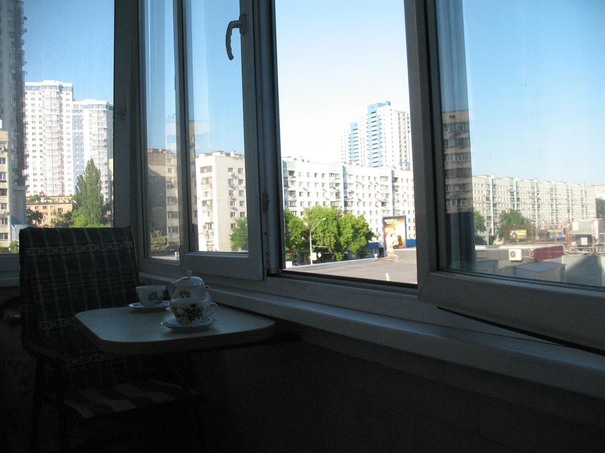 Apartments Near Politech Kiev Exteriör bild